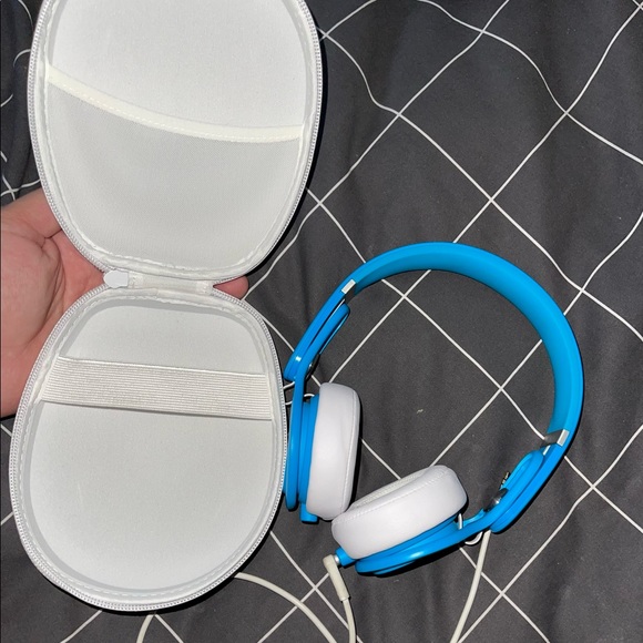 RARE Limited Edition Blue Beats by Dre Mixr Headphones - Picture 7 of 13